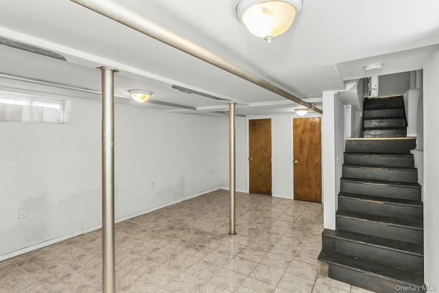 148-28 87th Avenue, Briarwood, NY 11435