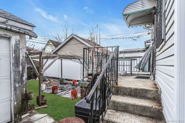 148-28 87th Avenue, Briarwood, NY 11435