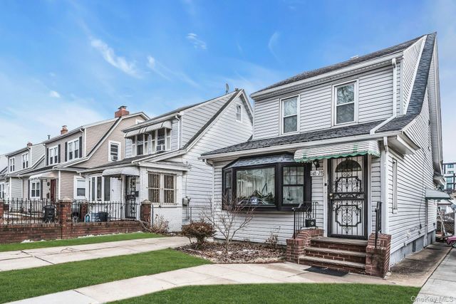 148-28 87th Avenue, Briarwood, NY 11435