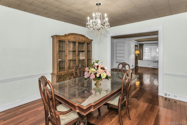 148-28 87th Avenue, Briarwood, NY 11435