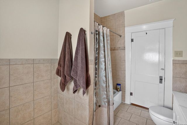 1039 W RUSSELL PL, San Antonio, TX 78212