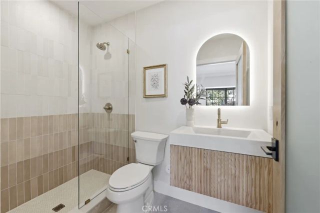 10345 Oso Avenue, Chatsworth, CA 91311