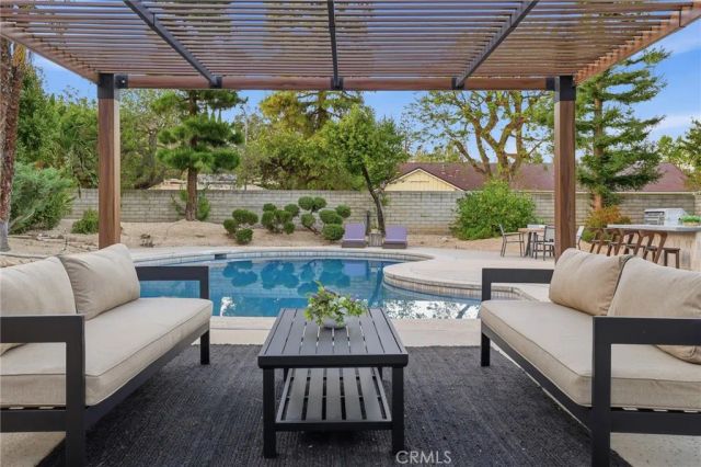 10345 Oso Avenue, Chatsworth, CA 91311