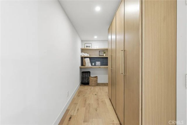 10345 Oso Avenue, Chatsworth, CA 91311