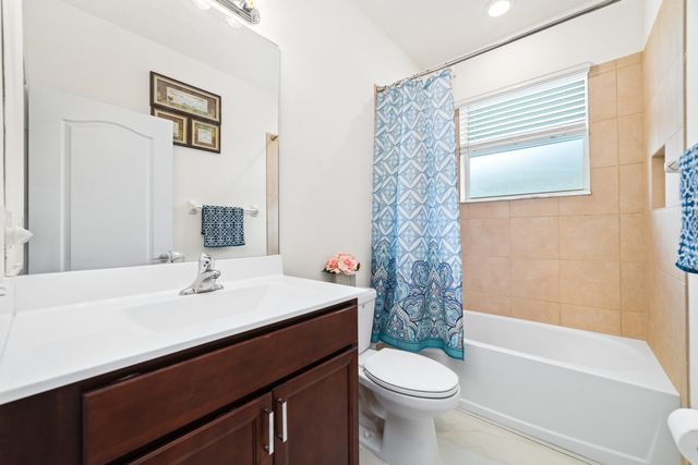 879 Bent Creek Drive, Fort Pierce, FL 34947