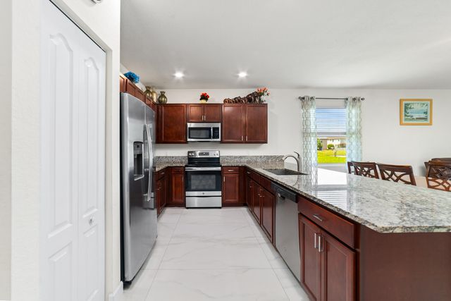 879 Bent Creek Drive, Fort Pierce, FL 34947