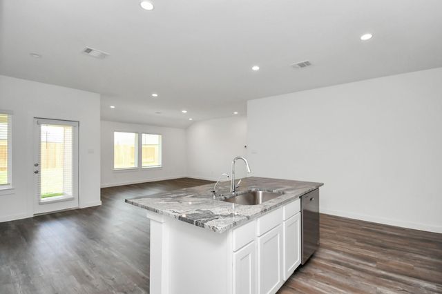 1115 Desert Willow Drive, Rosharon, TX 77583