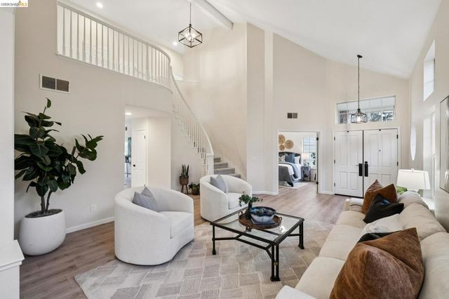 162 Briar Pl, Danville, CA 94526