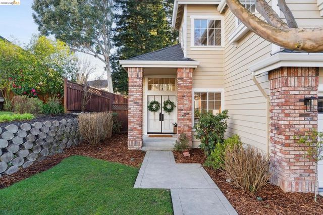 162 Briar Pl, Danville, CA 94526