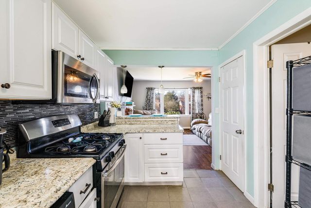 812 FLORENCE AVE, Waynesboro, VA 22980