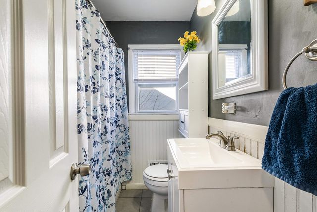 812 FLORENCE AVE, Waynesboro, VA 22980