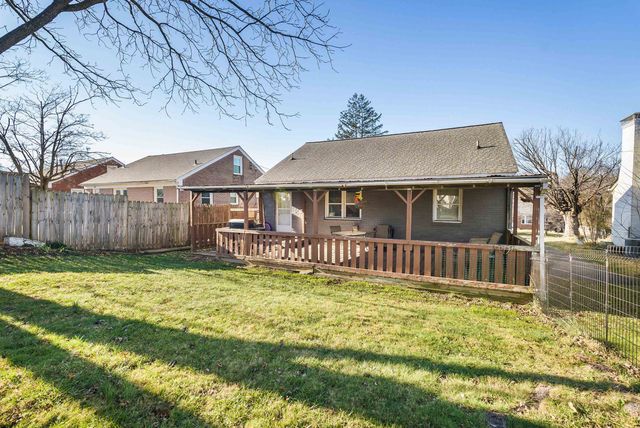 812 FLORENCE AVE, Waynesboro, VA 22980