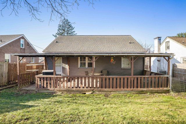 812 FLORENCE AVE, Waynesboro, VA 22980