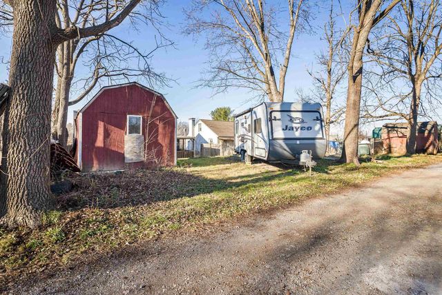 812 FLORENCE AVE, Waynesboro, VA 22980