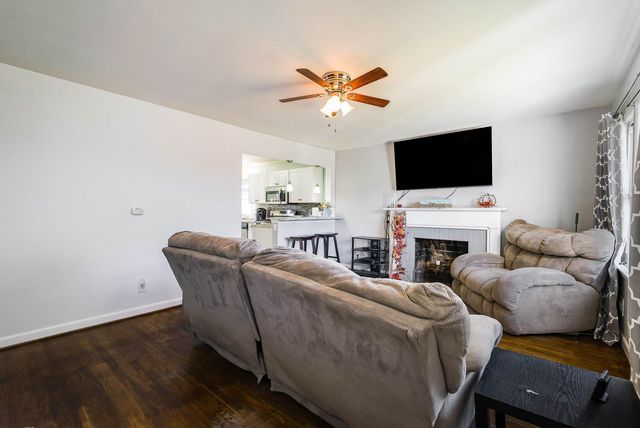 812 FLORENCE AVE, Waynesboro, VA 22980