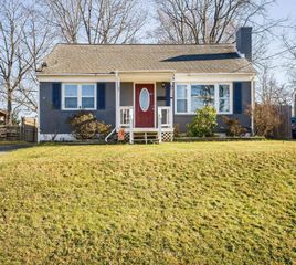 812 FLORENCE AVE, Waynesboro, VA 22980