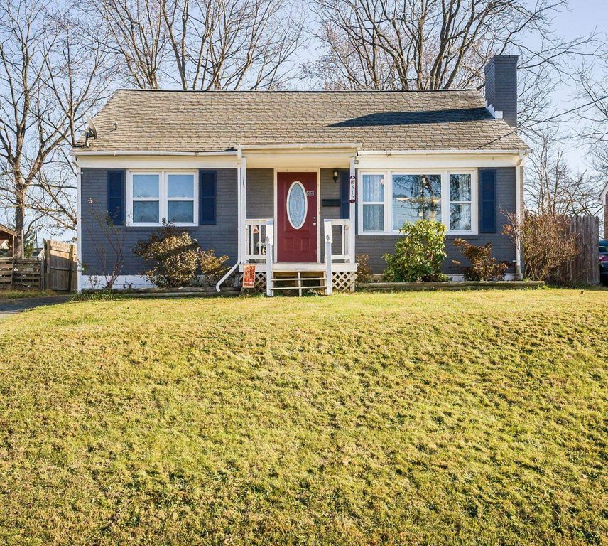 812 FLORENCE AVE, Waynesboro, VA 22980