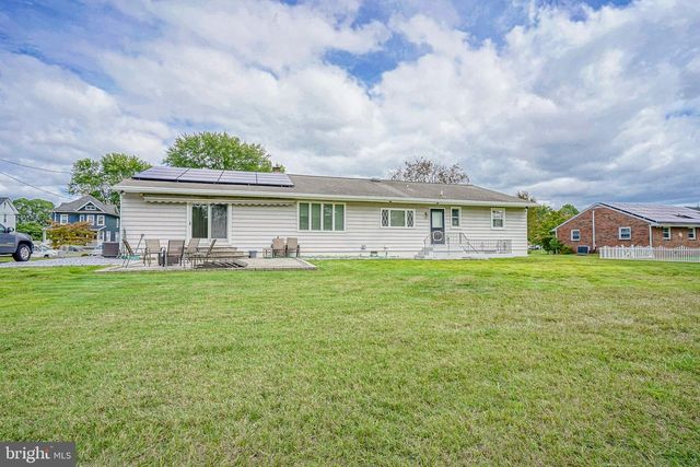 356 DEMOCRAT RD, Gibbstown, NJ 08027