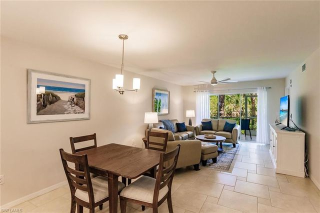 3032 Sandpiper Bay CIR G102, Naples, FL 34112