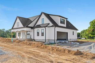 102 Stonegate Drive, Danville, KY 40422