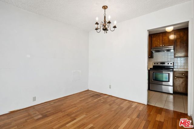 1831 Barry Avenue 3, Los Angeles, CA 90025
