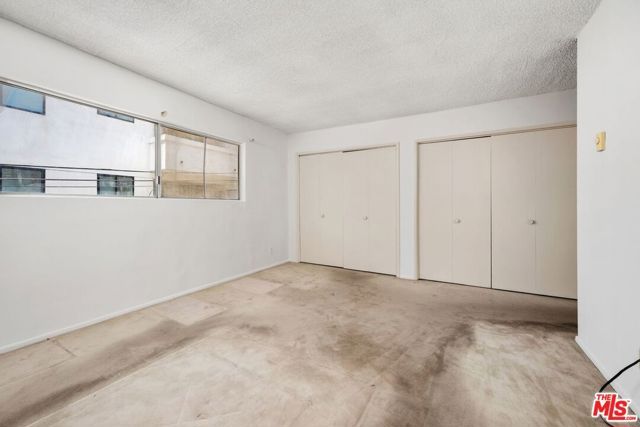 1831 Barry Avenue 3, Los Angeles, CA 90025