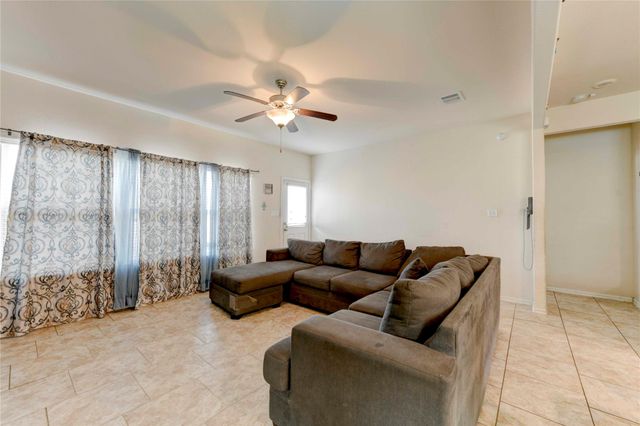 225 Shale CIR, Buda, TX 78610