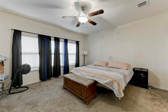 225 Shale CIR, Buda, TX 78610