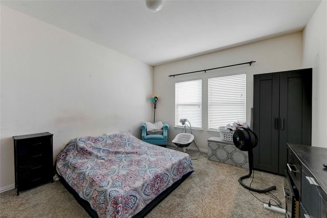 225 Shale CIR, Buda, TX 78610