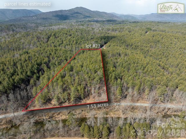 000 Narrow Gauge Drive 23, Collettsville, NC 28611