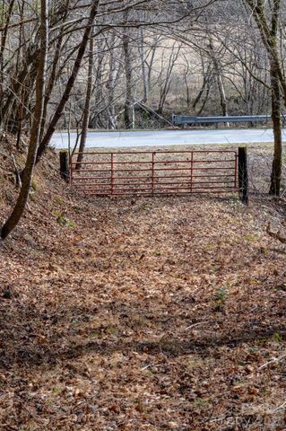 000 Narrow Gauge Drive 23, Collettsville, NC 28611