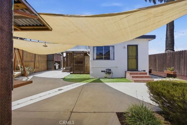 744 Flower Avenue, Venice, CA 90291