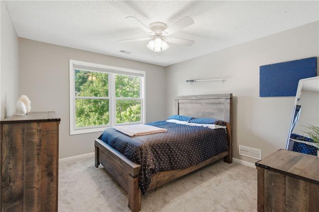 13614 W 129th Terrace, Olathe, KS 66062