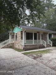 1508 Sycamore Street, Beaufort, SC 29902