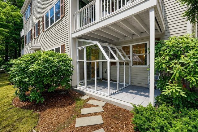 12 Valiant Way 12, Salem, MA 01970