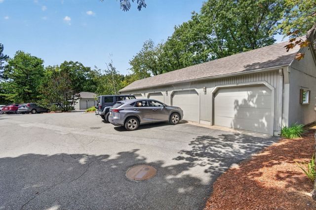 12 Valiant Way 12, Salem, MA 01970