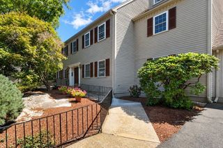 12 Valiant Way 12, Salem, MA 01970