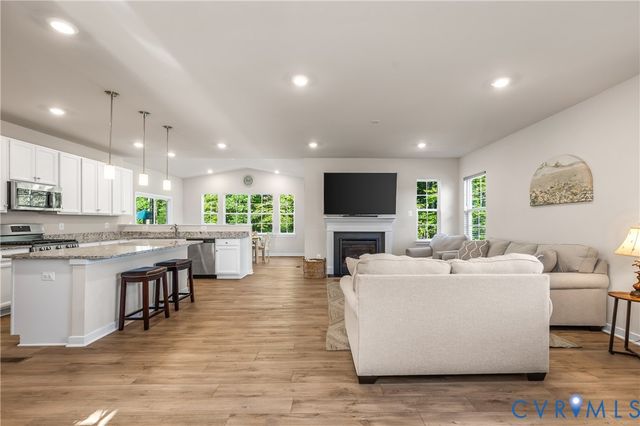 9119 Moldova Rd, Chesterfield, VA 23832