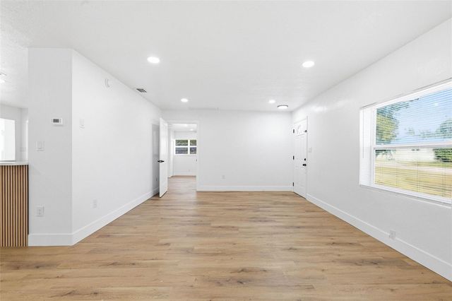 37718 MCMINN AVENUE, Dade City, FL 33525