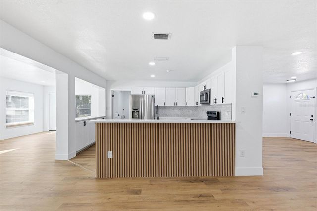 37718 MCMINN AVENUE, Dade City, FL 33525