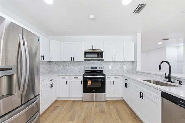 37718 MCMINN AVENUE, Dade City, FL 33525