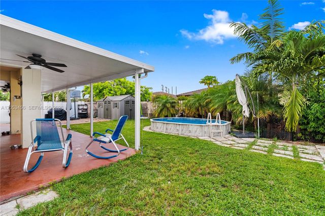 25501 SW 132nd Ave, Homestead, FL 33032