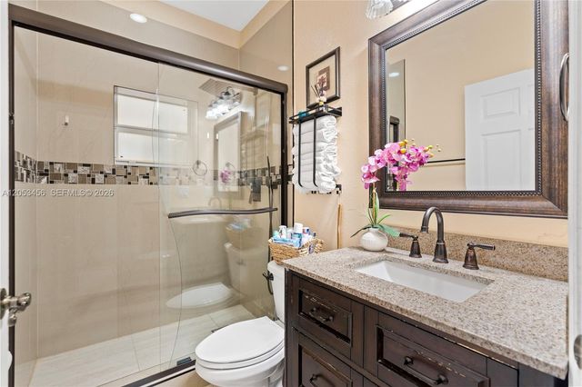 25501 SW 132nd Ave, Homestead, FL 33032