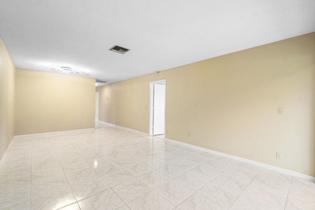 1641 NW 19th Terrace 46-a, Delray Beach, FL 33445
