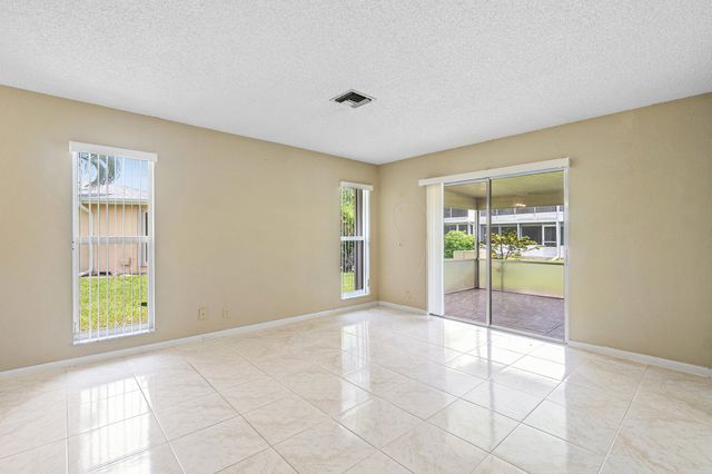1641 NW 19th Terrace 46-a, Delray Beach, FL 33445