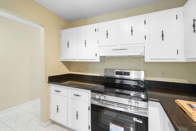 1641 NW 19th Terrace 46-a, Delray Beach, FL 33445