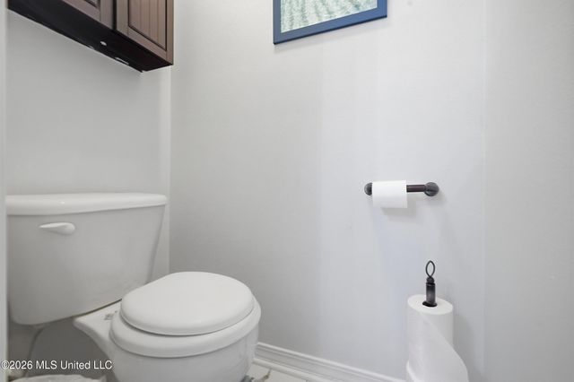 3405 N 7th Street, Ocean Springs, MS 39564