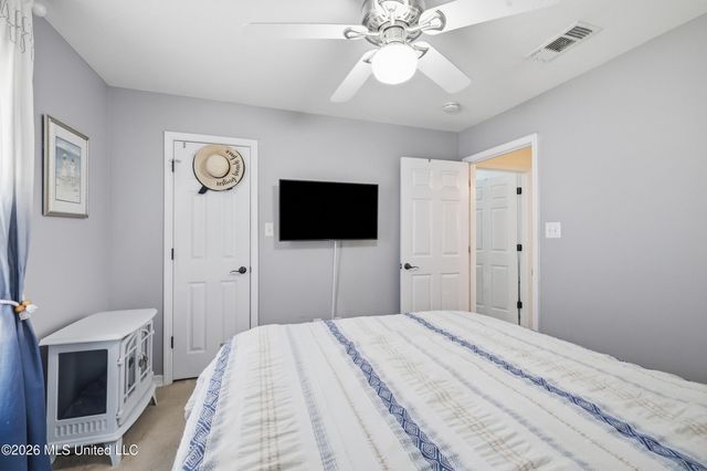 3405 N 7th Street, Ocean Springs, MS 39564
