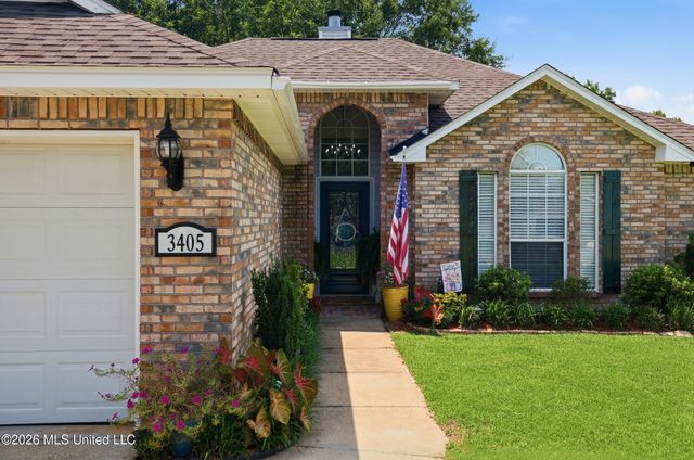 3405 N 7th Street, Ocean Springs, MS 39564