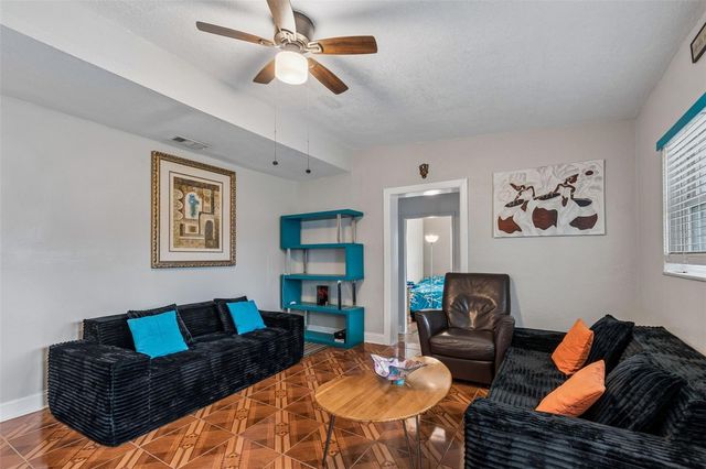 4479 PORPOISE DRIVE SE, St Petersburg, FL 33705